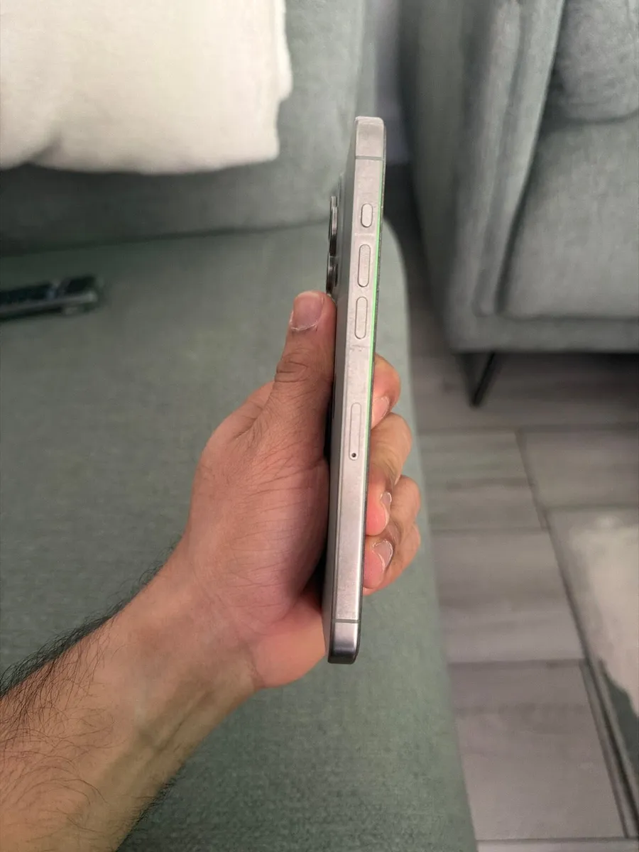 iPhone 15 pro max - Image 2