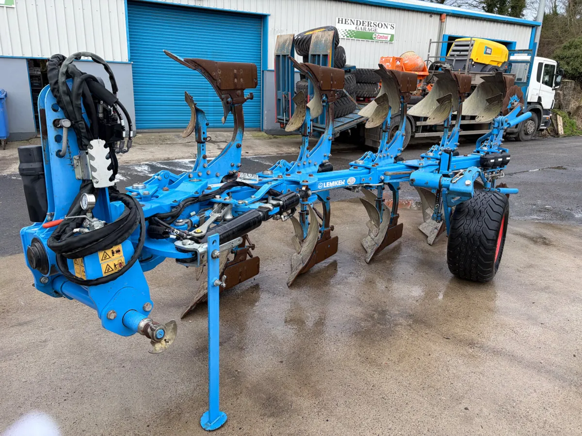 Lemken Juel 7 5 Furrow plough - Image 1