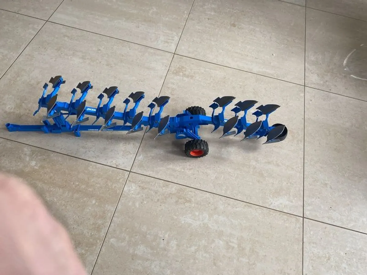 Lemken 8 furrow plough - Image 2