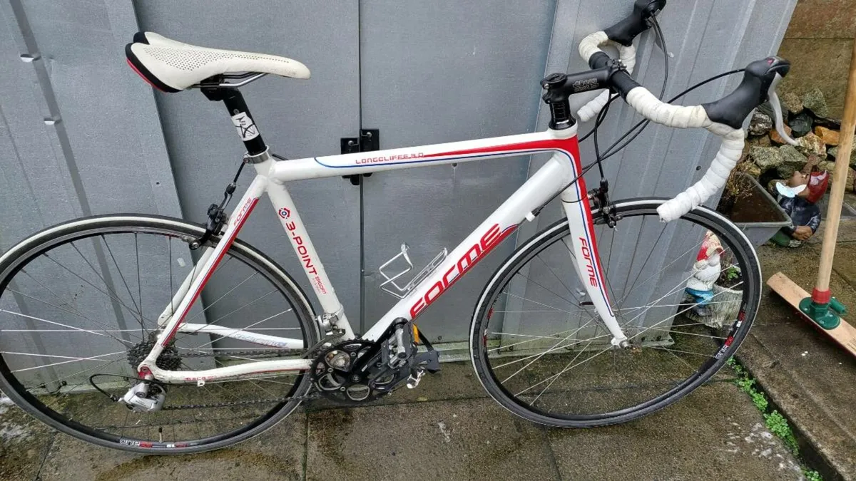 Forme Longcliff 3.0 Road Bike - Image 3