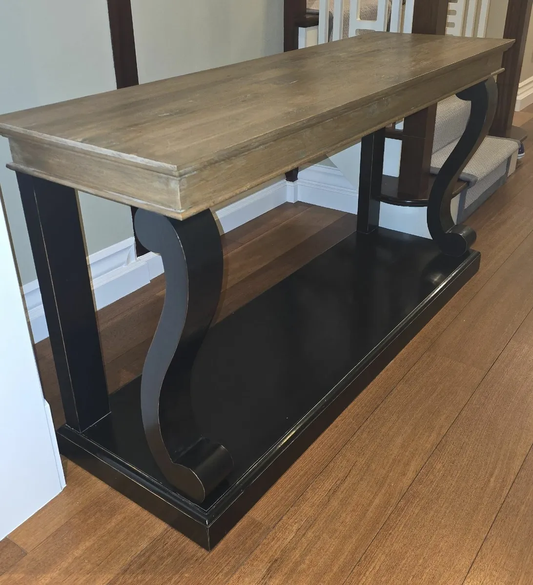 Console Table - Image 1