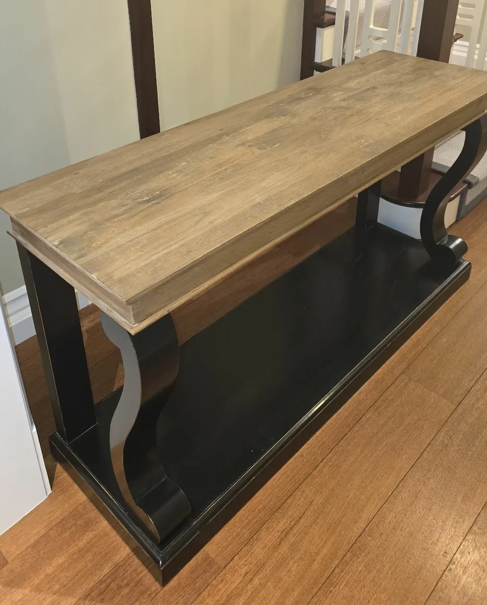 Console Table - Image 4