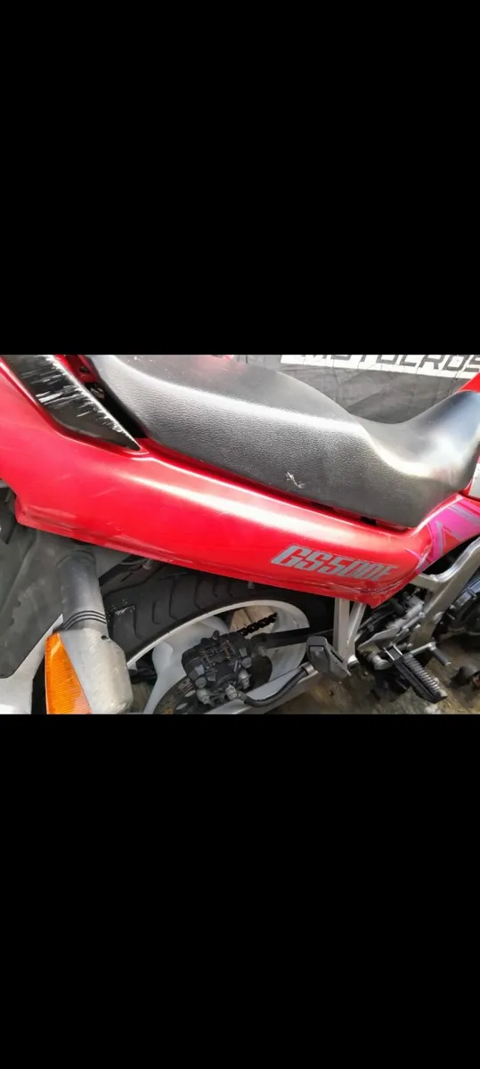 Suzuki gs500 and zx7r for breaking, r1 engine zxr - Image 3