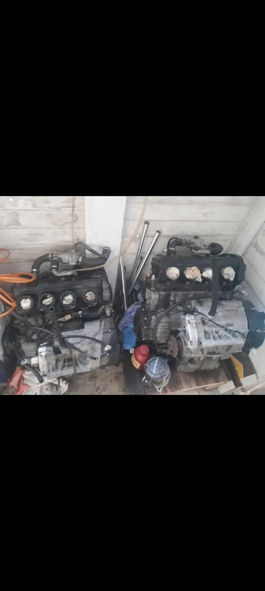 Suzuki gs500 and zx7r for breaking, r1 engine zxr - Image 4