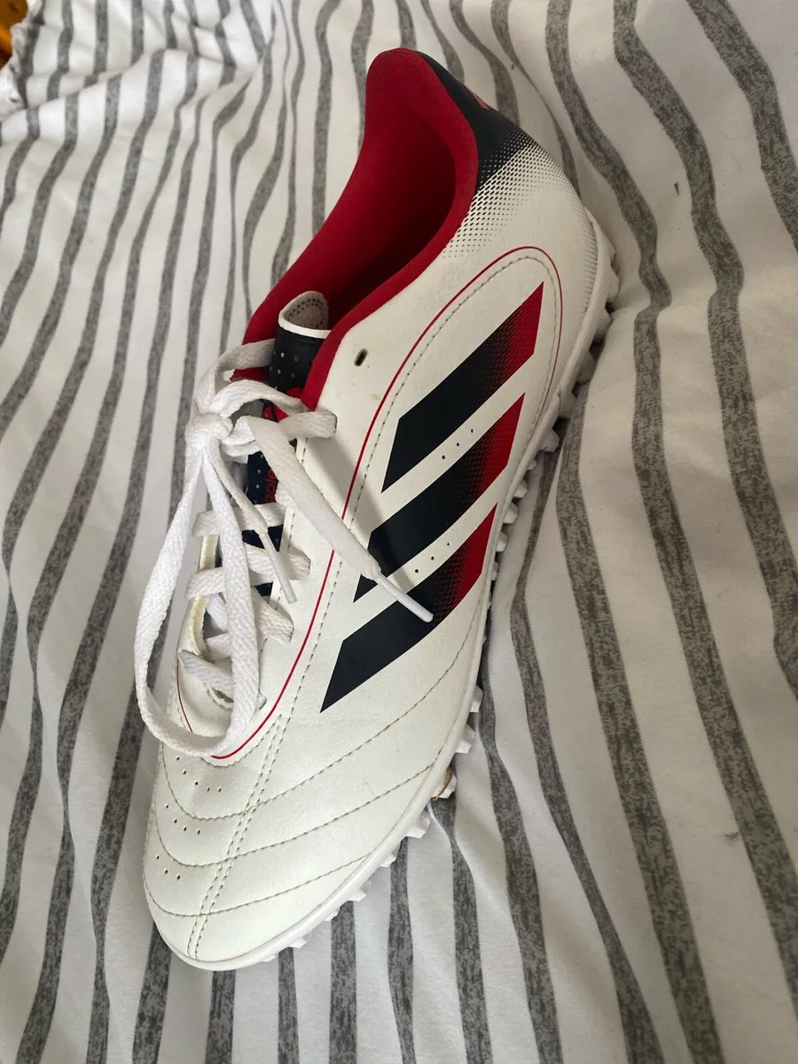 Adidas astroturf boots CASH ONLY Size 6.5 Uk - Image 2
