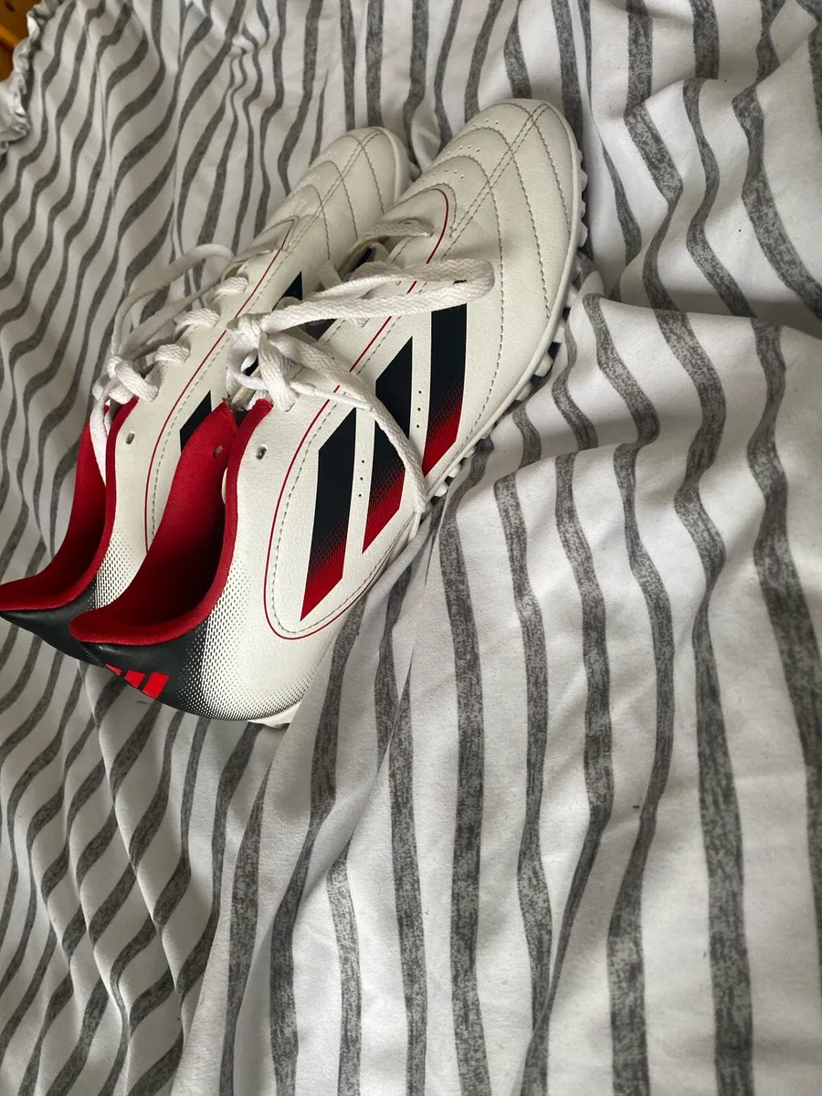 Adidas astroturf boots CASH ONLY Size 6.5 Uk - Image 1