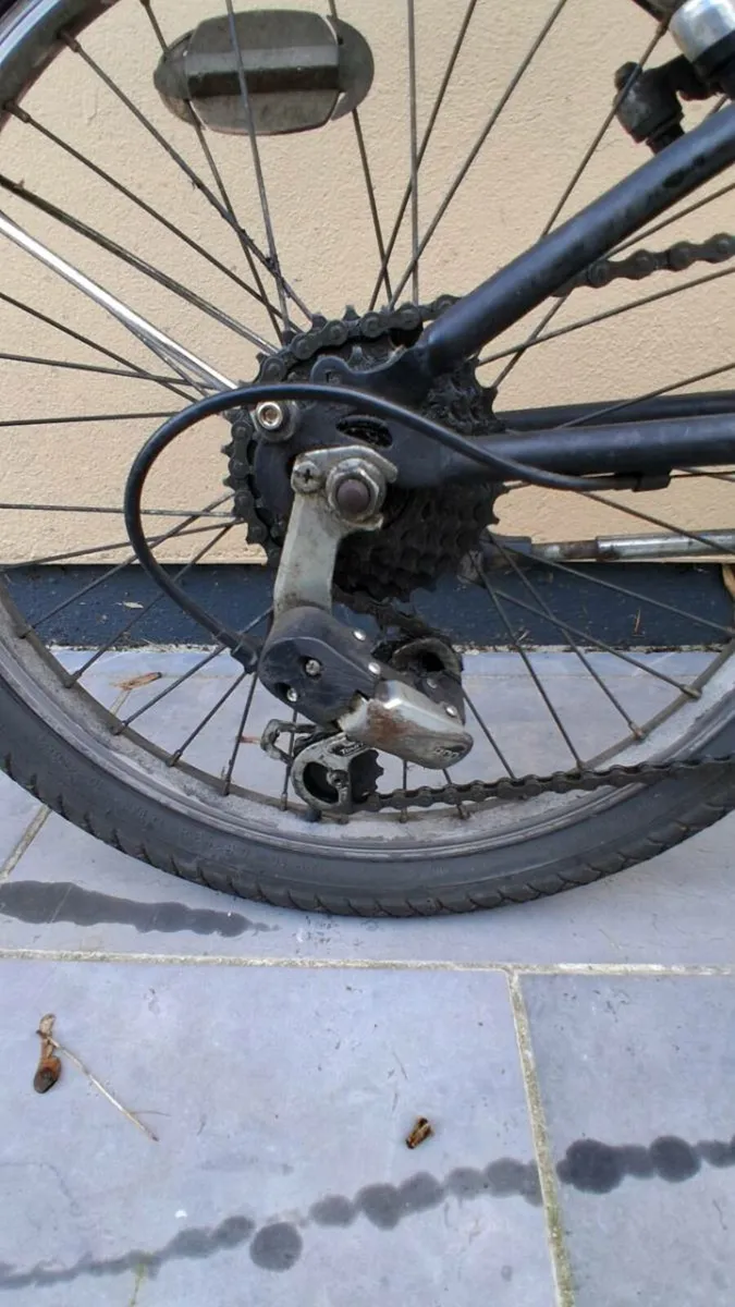 Title: Folding Bike – 6 Speed - Image 3