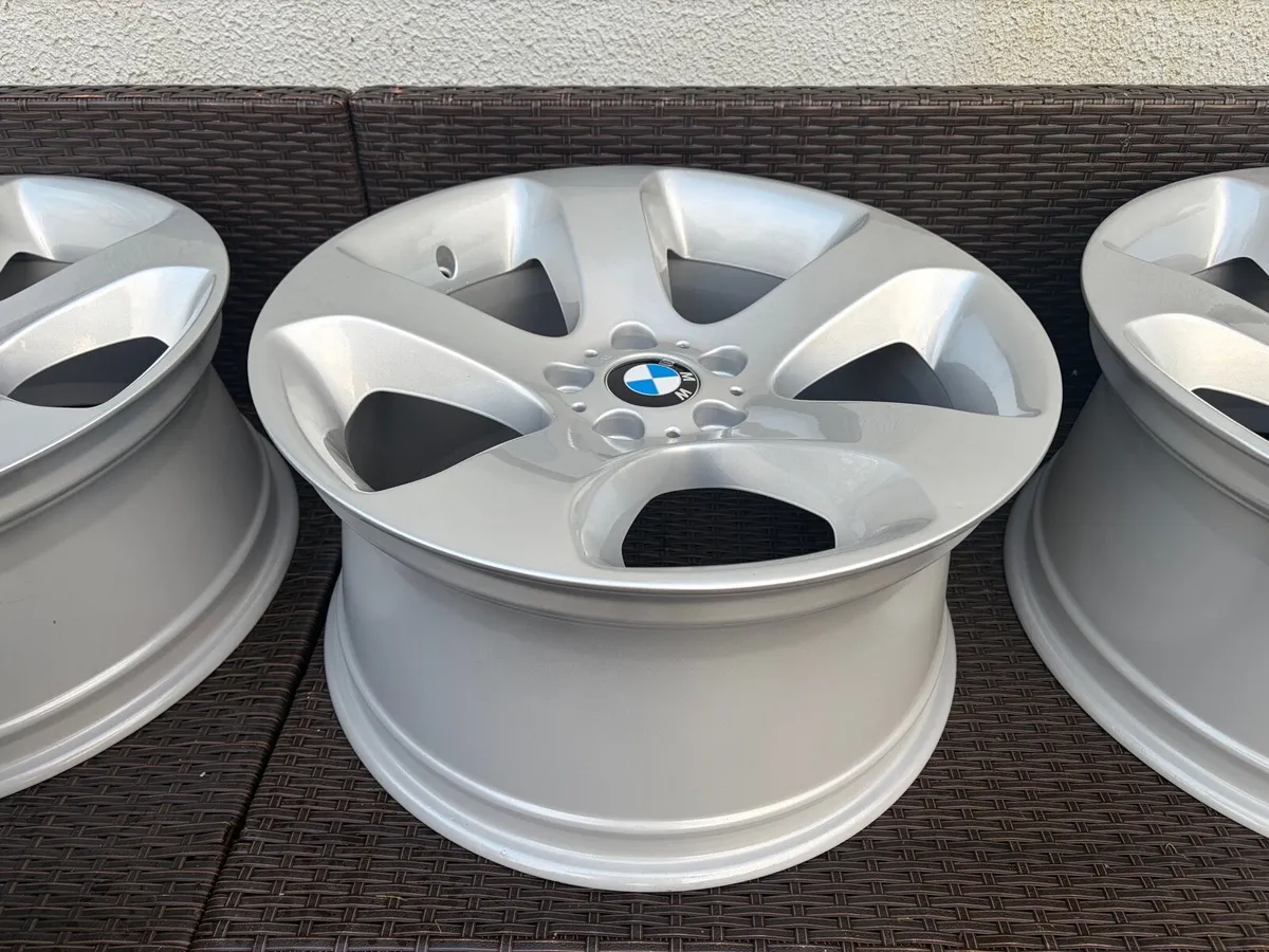 Bmw alloys for sale - Image 4