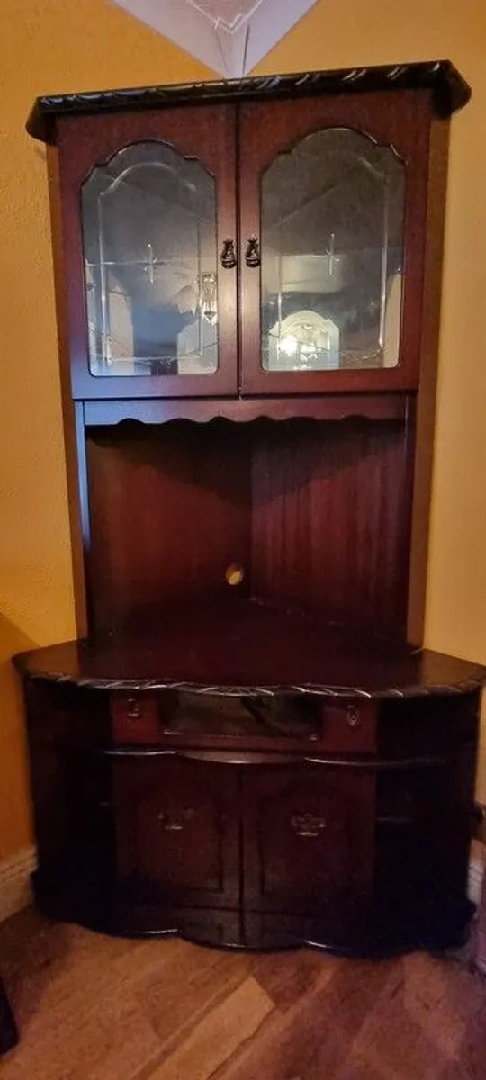 corner wooden - Image 1