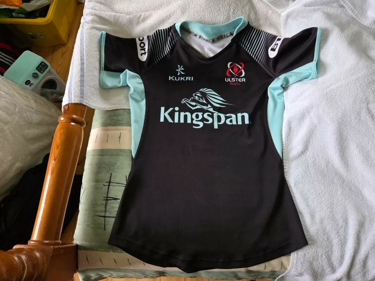 Ulster Rugby Union Away Jersey 2017 to 2018 Large - Image 1