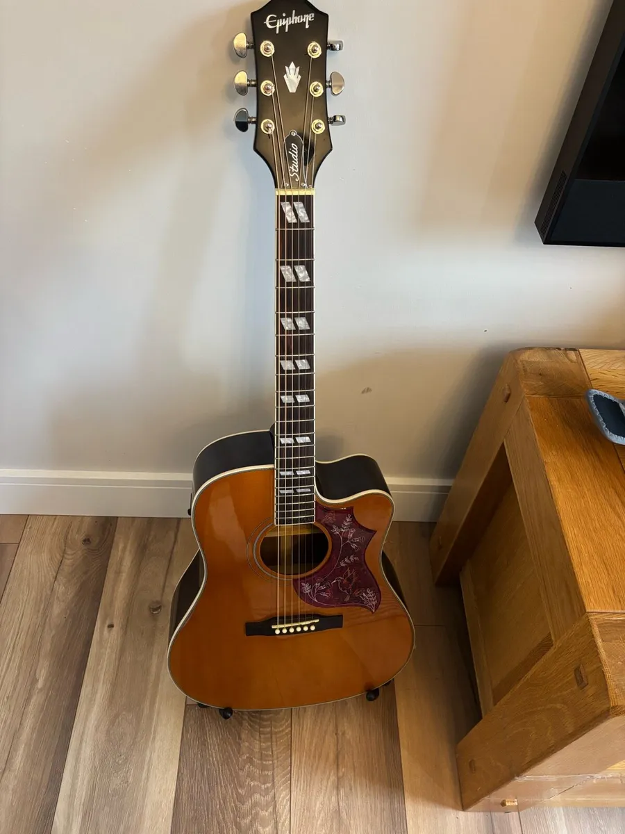 Epiphone Hummingbird Electro-Acoustic Guitar - Image 2
