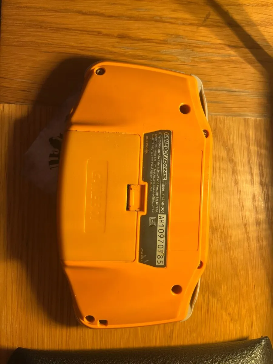 Game boy Advanced - Image 2