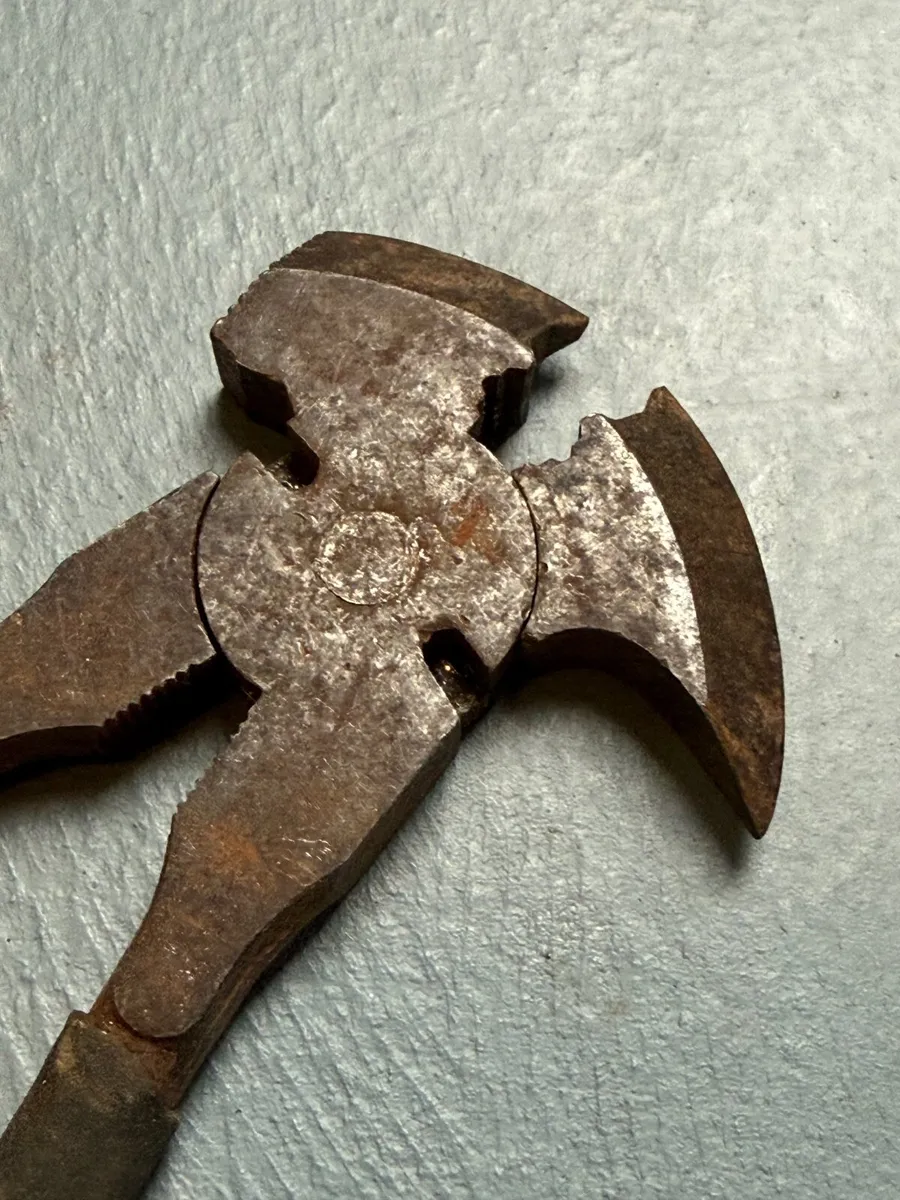 Electric Fencing Tool - Image 1