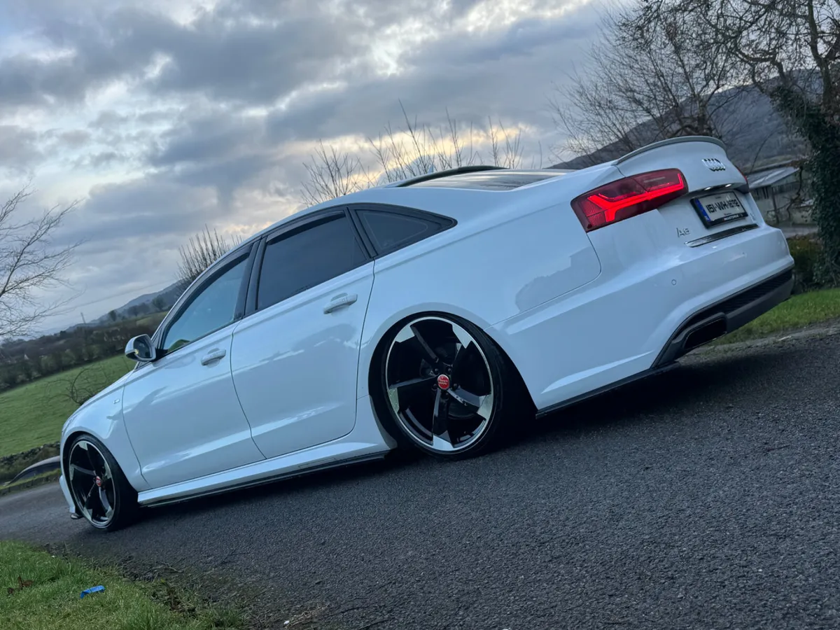 Tinted wind deflectors 2 & 4 piece sets