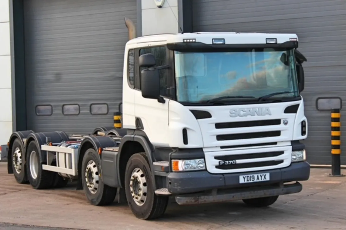 2019 SCANIA P370 8X2 CHASSIS CAB, - Image 1