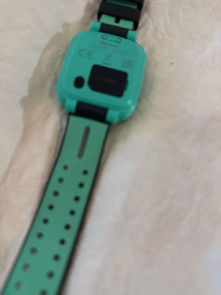 IMOO Z1  Kids Watch Phone - Image 2