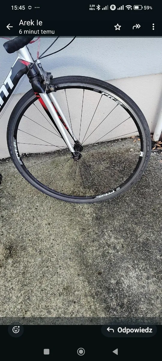 giant cyclist's bike - Image 3