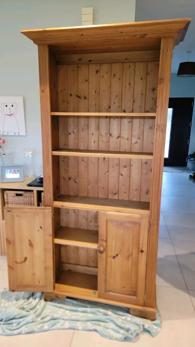 Kitchen dresser - Image 3