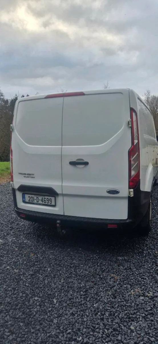 Ford Transit Custom Lady Owner - Image 4