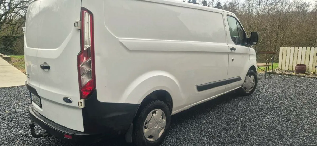 Ford Transit Custom Lady Owner - Image 2