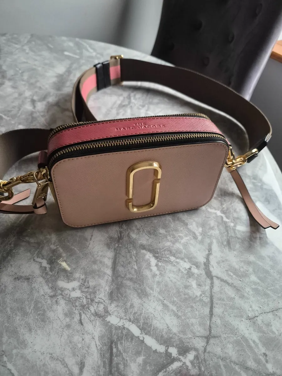 Authentic marc jacobs bag for sale - Image 1