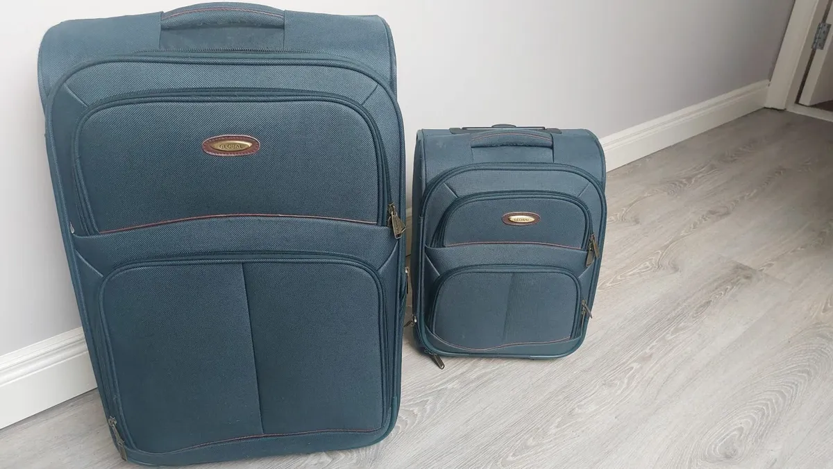 Suitcases - Medium and small size (free) - Image 4