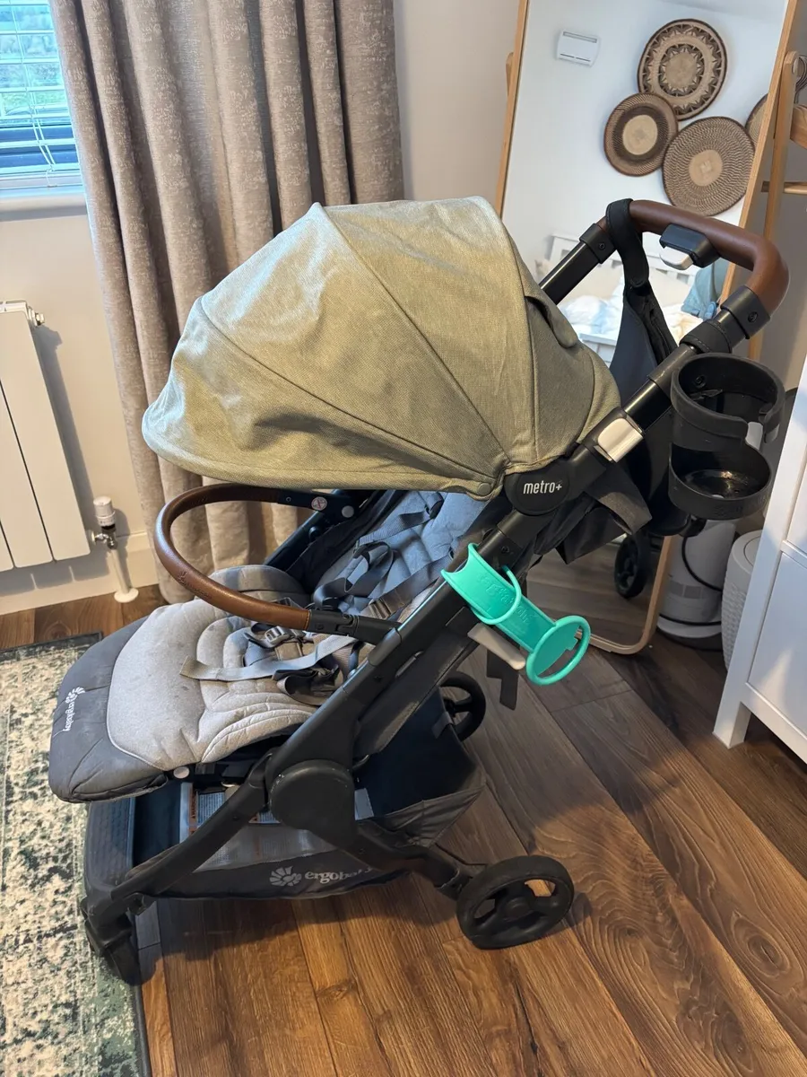 Ergobaby Metro+ Deluxe Stroller Empire State Green - Image 2