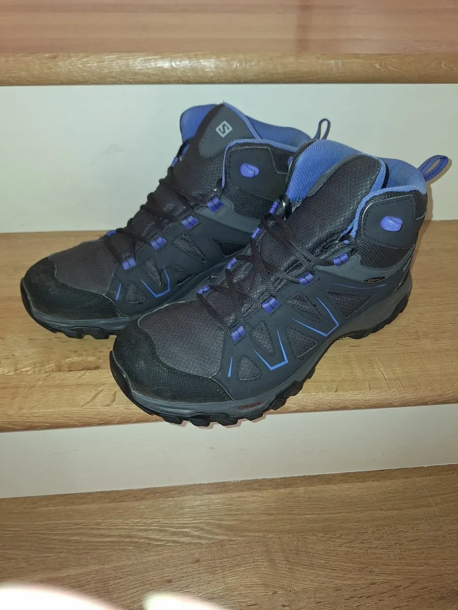 Salomon Ladies Walking Boots - Image 1