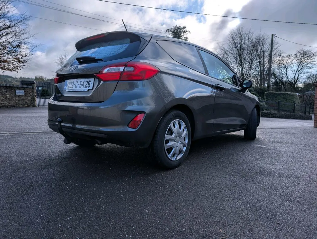 Ford Fiesta 1.5 tdci - Image 4