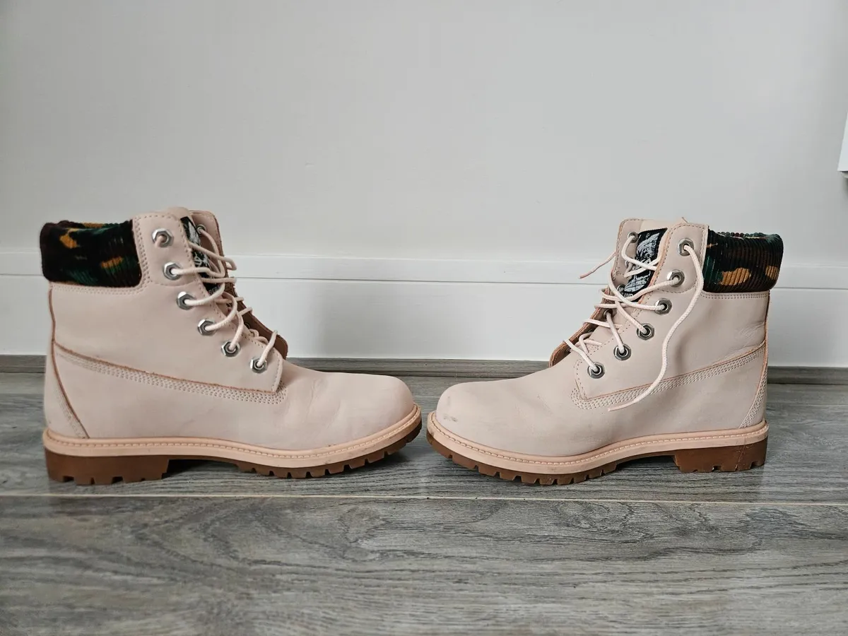 Timberland Heritage 6 IN Waterproof Women's Boot - Image 4