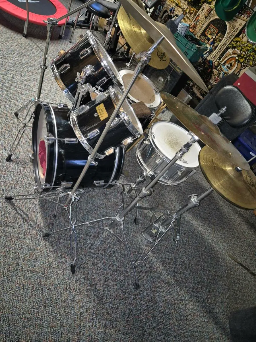 Professional drum kit - Image 4