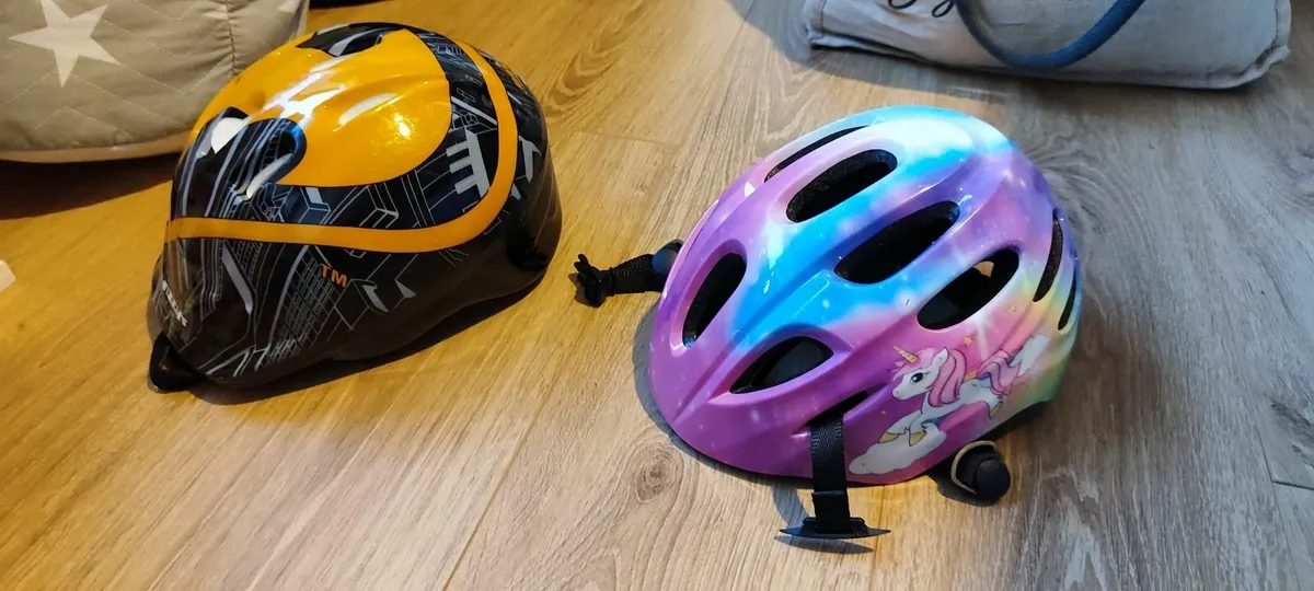 Kids helmets small - Image 1