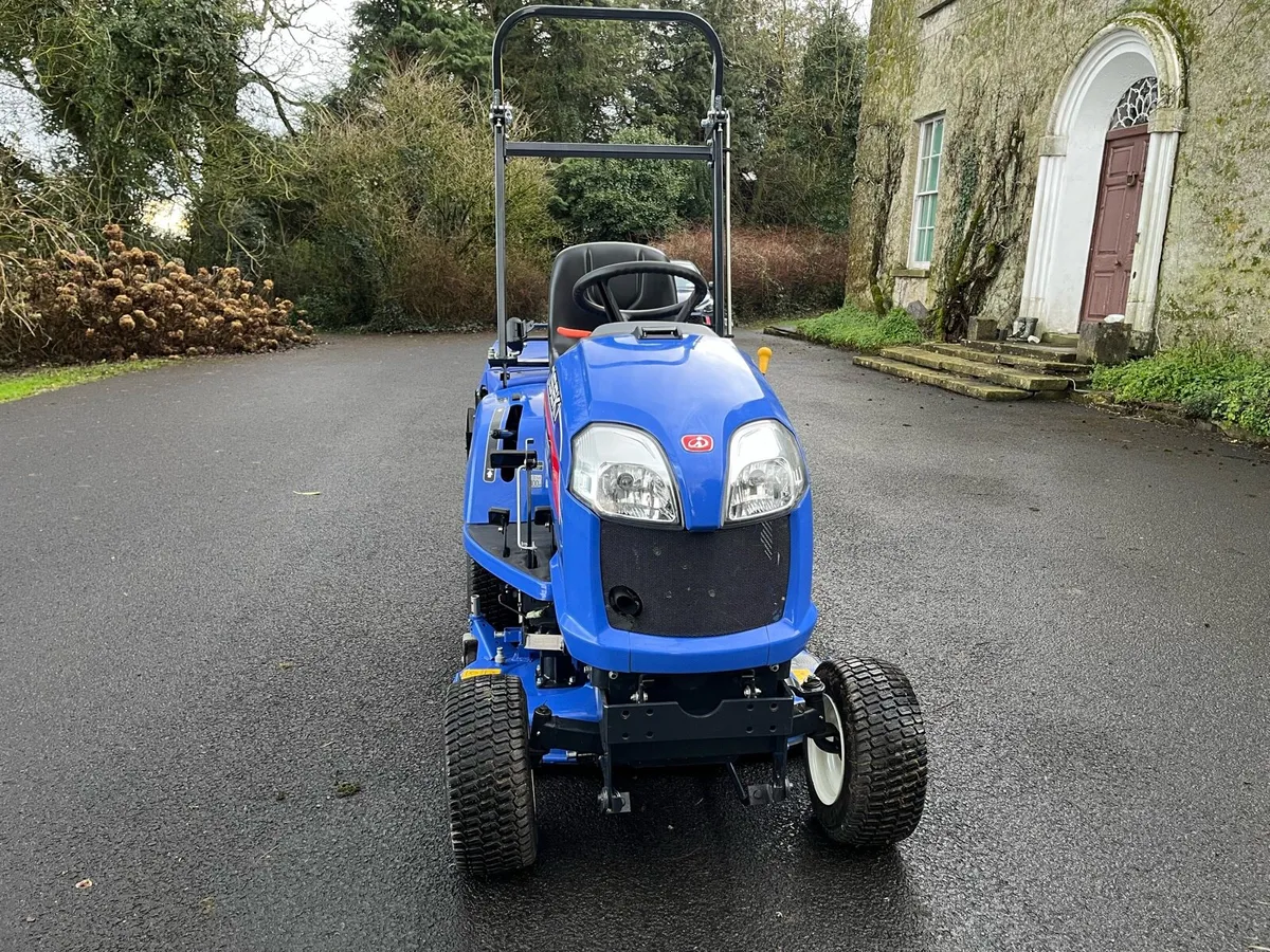 Ride on lawn mower - Image 3