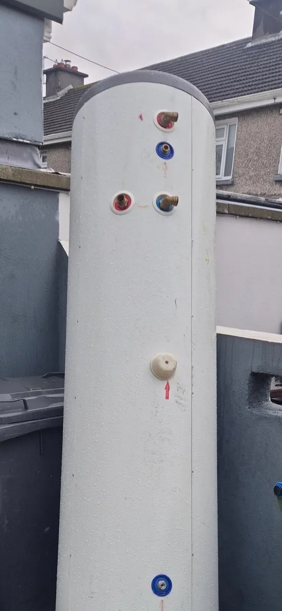 Oil boilers - Image 1