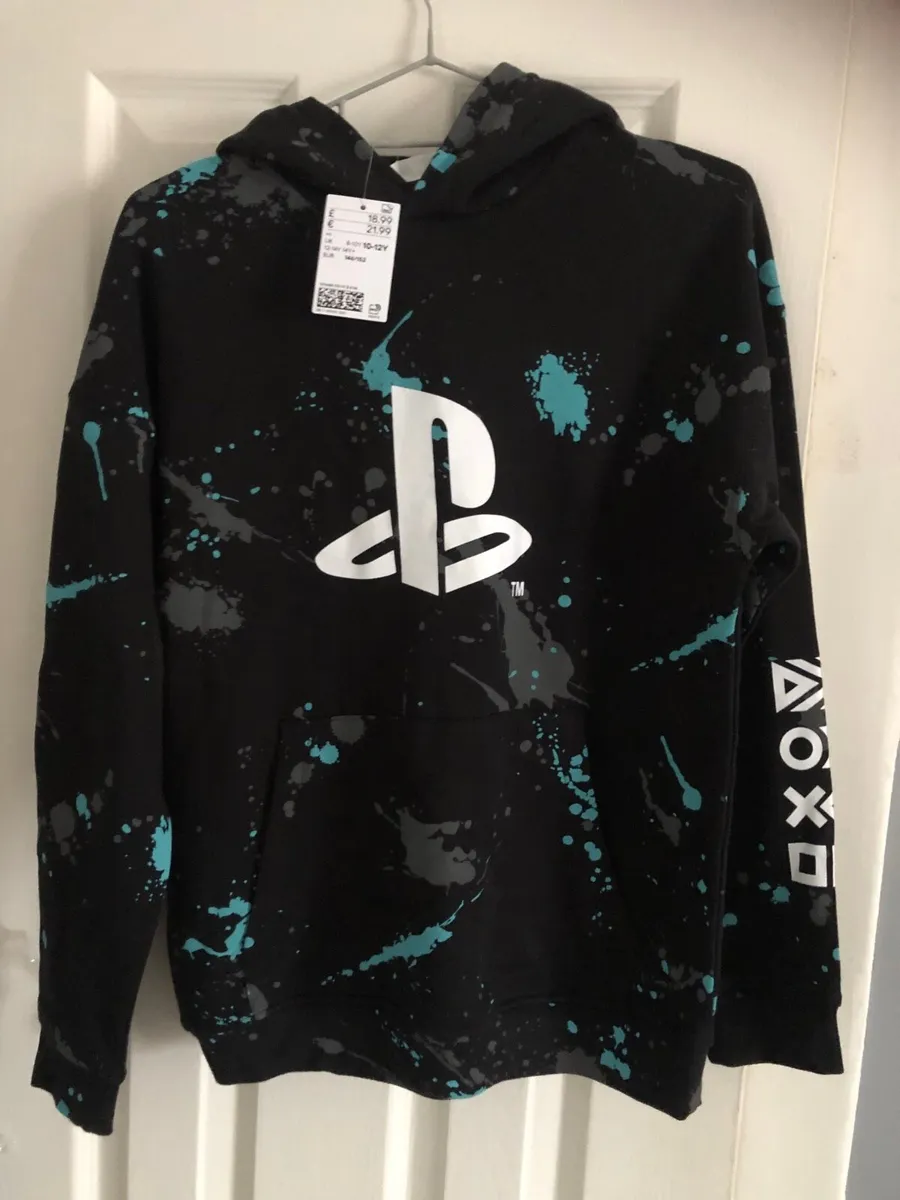 Boys BNWT hoodie size 10/12 €15 - Image 2