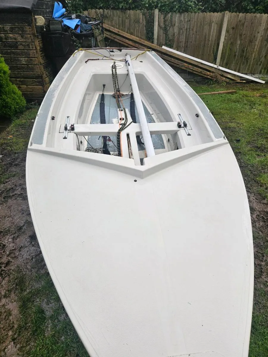 Leader dinghy sailing boat - Image 4