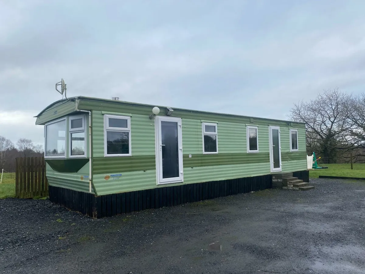 Mobile home - Image 1