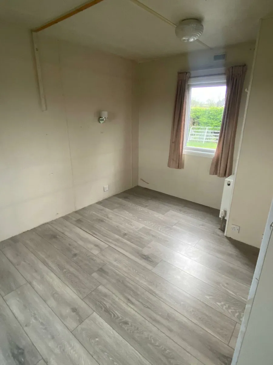 Mobile home - Image 2