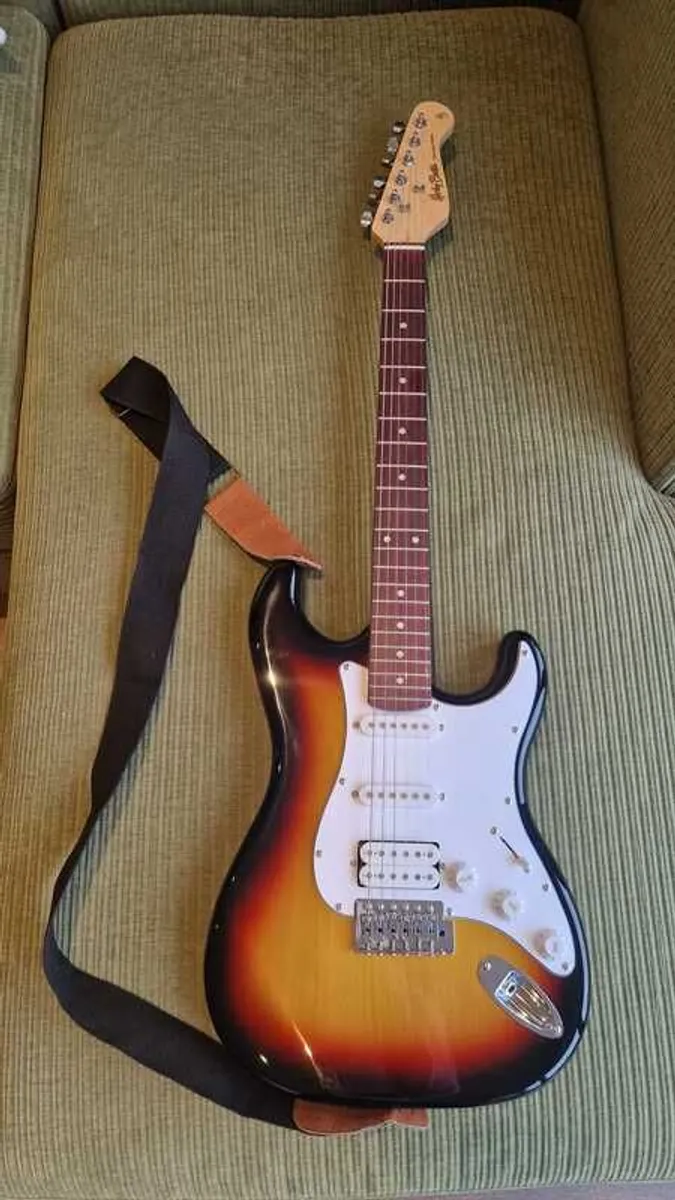 Electric Guitar bundle with Amp, Distortion pedal, case and more - Image 1