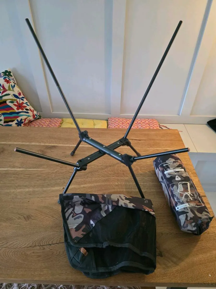 Dechatlon folding camping chair - Image 3