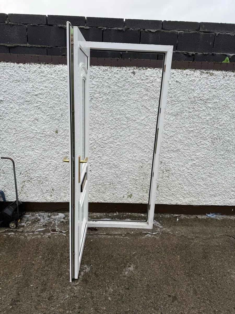 Pvc front door - Image 4