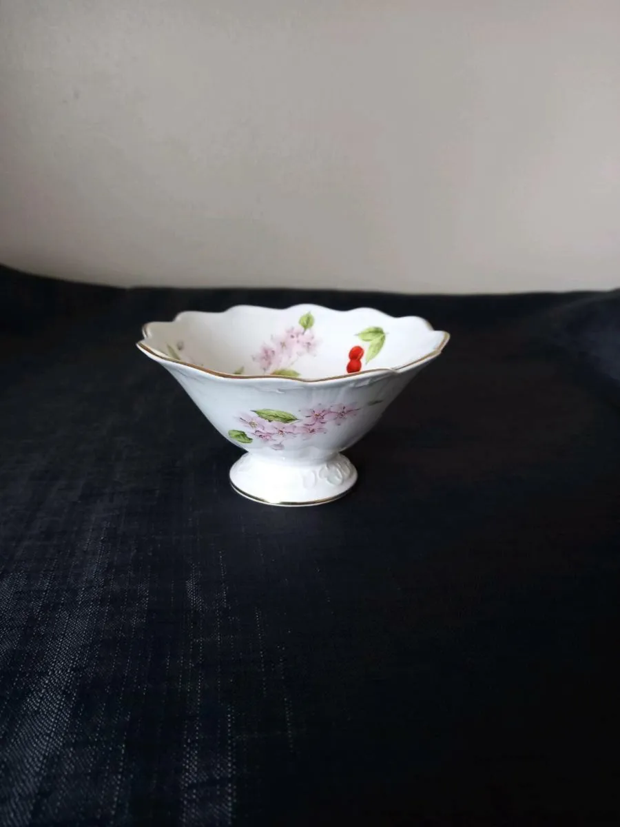Aynsley China Bowl - Image 1