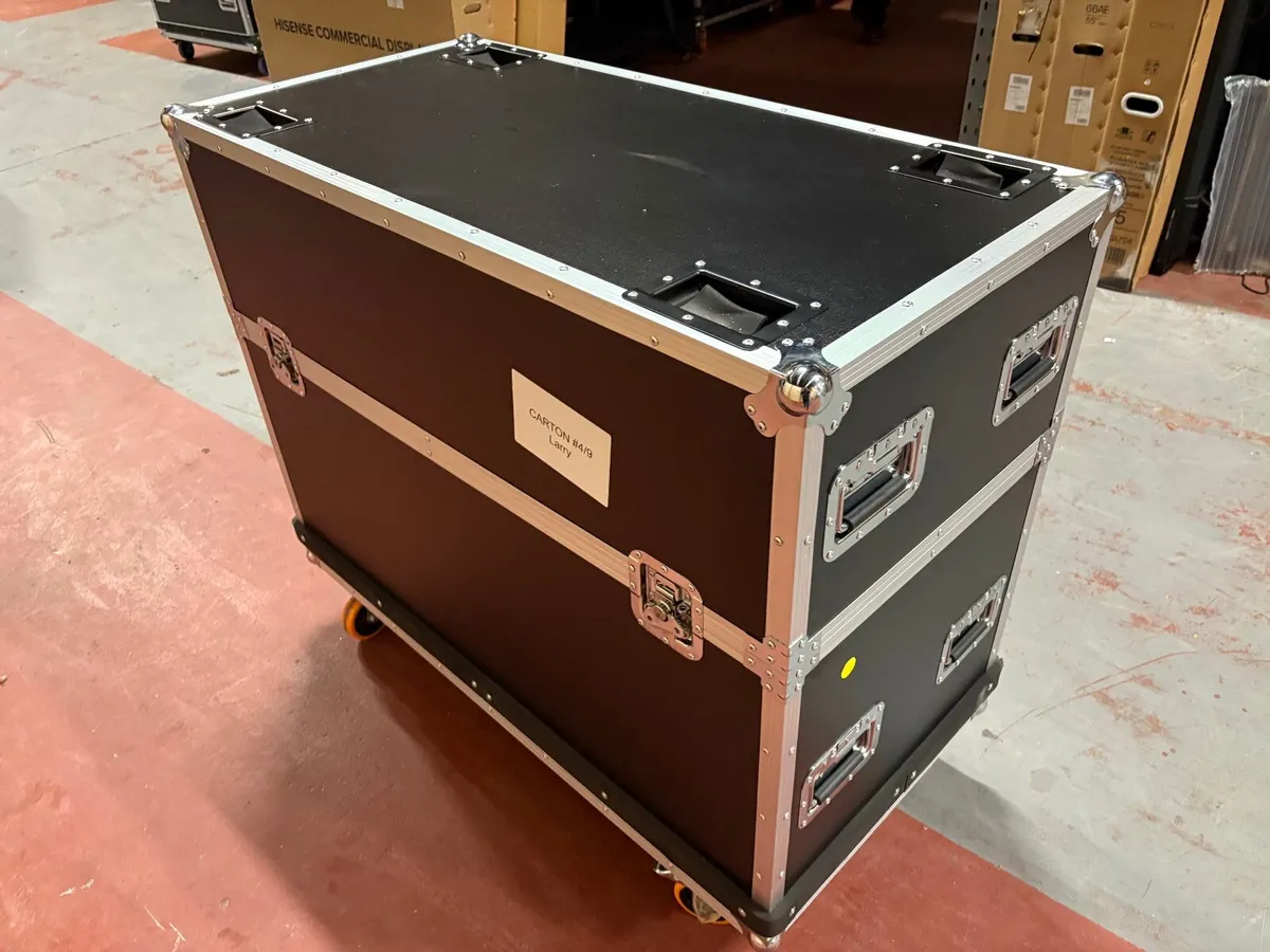 Dual Slot Speaker Fligh Case ( Suits Up To 15" ) - Image 2