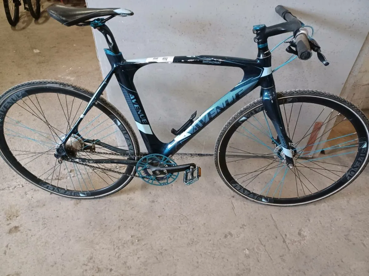 Mountain bike hybrid - Image 1