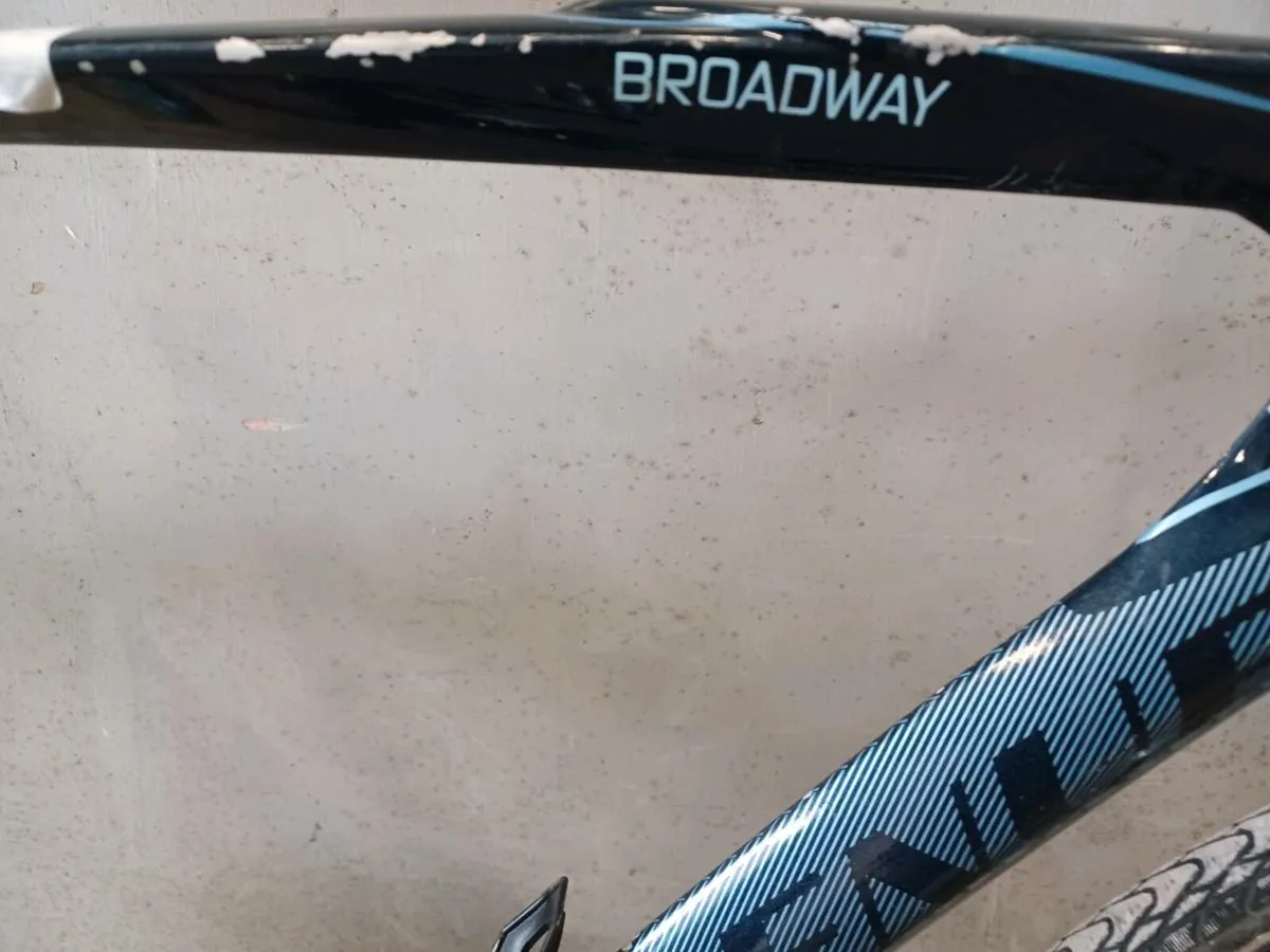 Mountain bike hybrid - Image 2