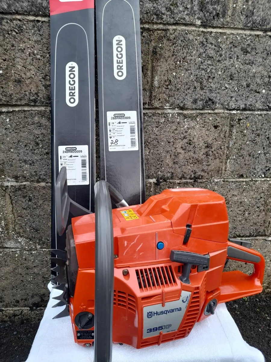 selling chainsaw - Image 1