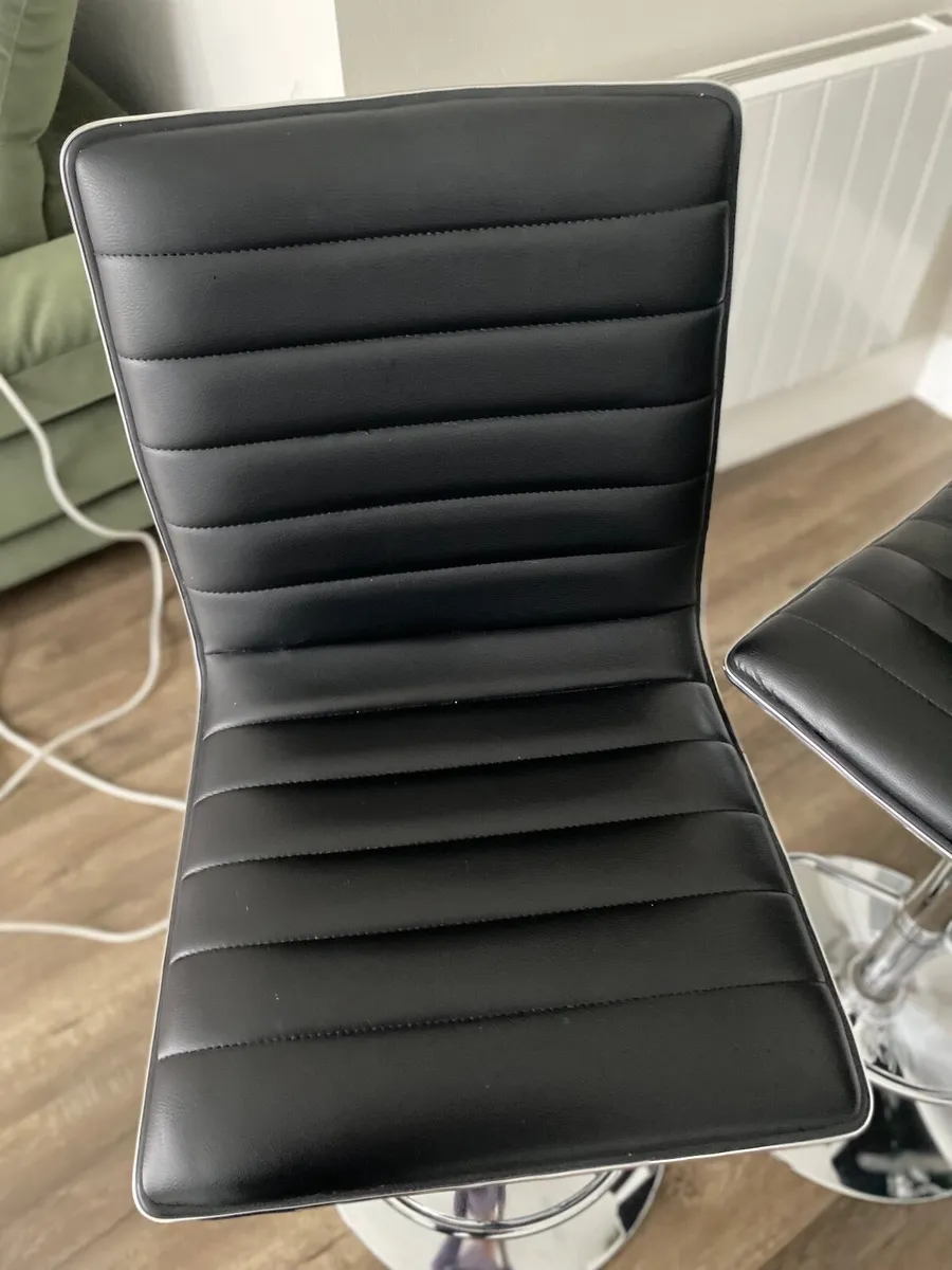 Kitchen Barstools (4 ) - Image 2