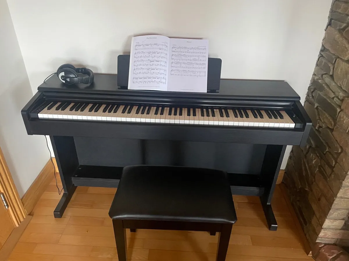 Digital Piano - Image 1