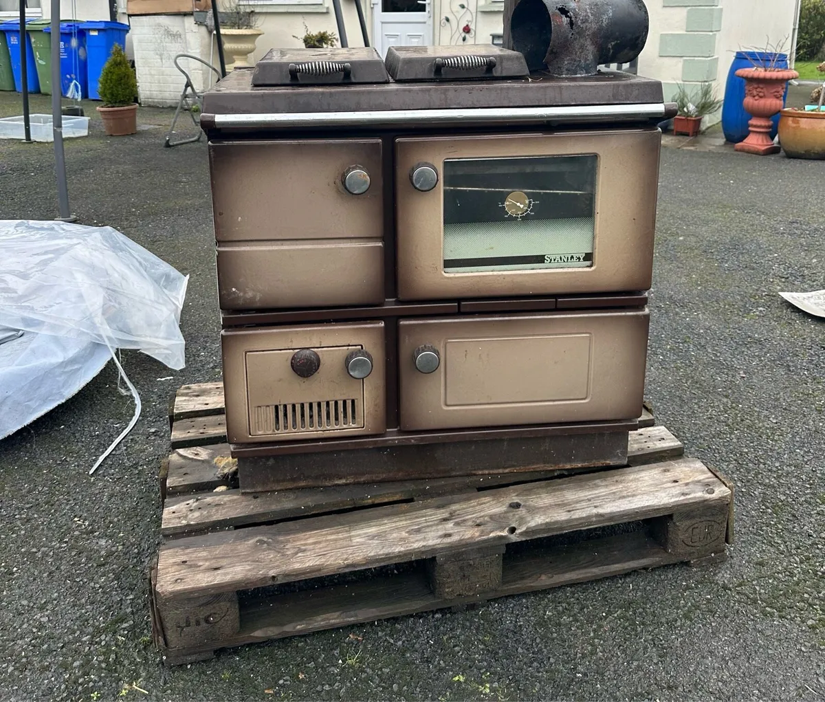 Stanley Stove/Range - Image 1
