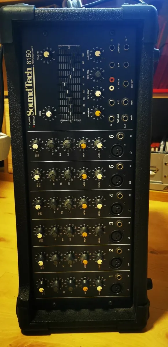 SoundTech6150 powered mixer - Image 2